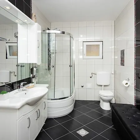 Leko Appartement Solin